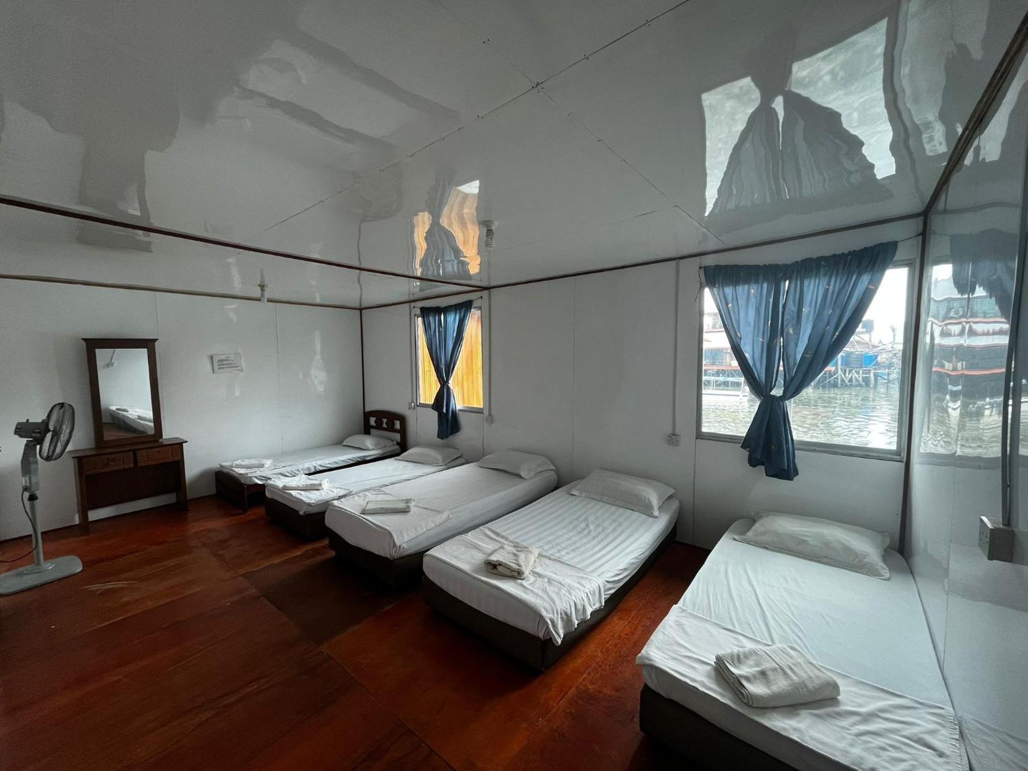 Mabul Backpackers Mabul Island Exterior foto