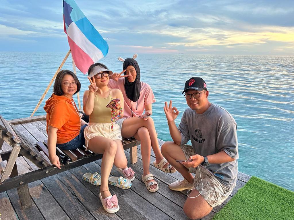 Mabul Backpackers Mabul Island Exterior foto