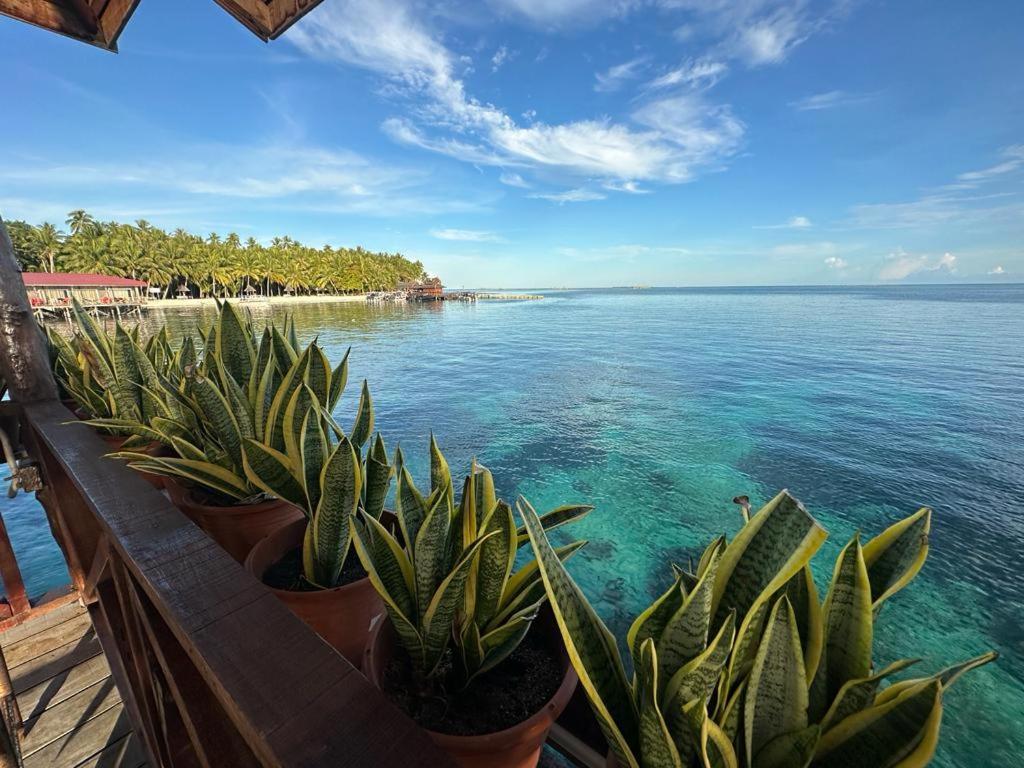 Mabul Backpackers Mabul Island Exterior foto