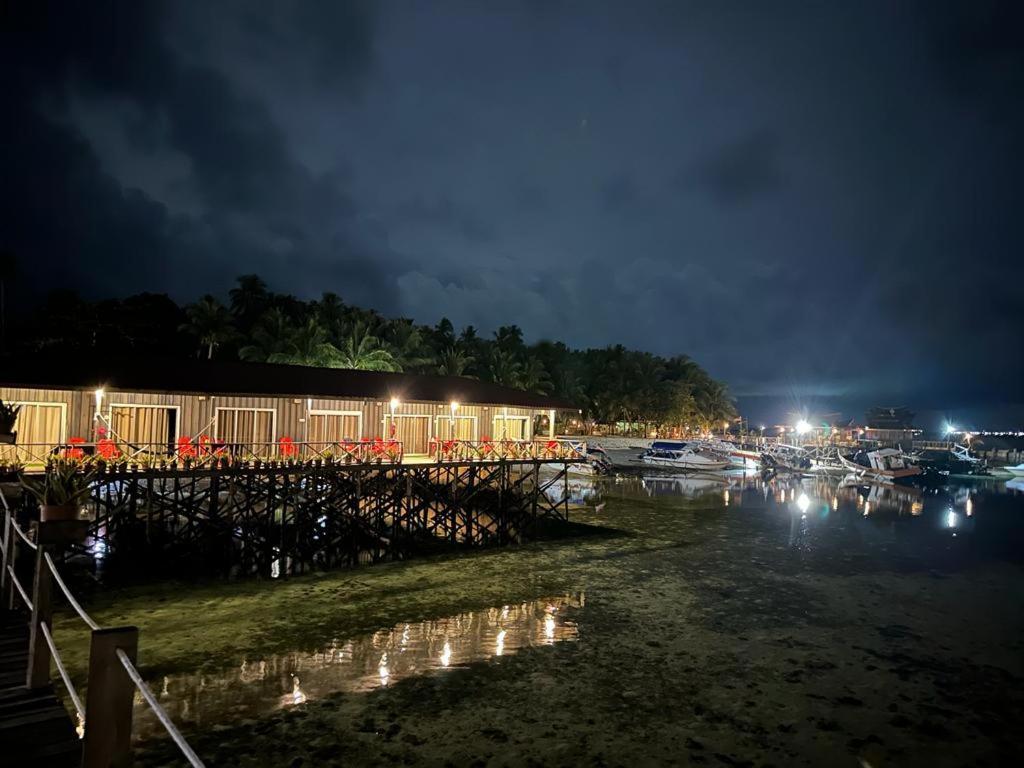 Mabul Backpackers Mabul Island Exterior foto