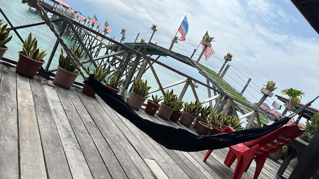 Mabul Backpackers Mabul Island Exterior foto