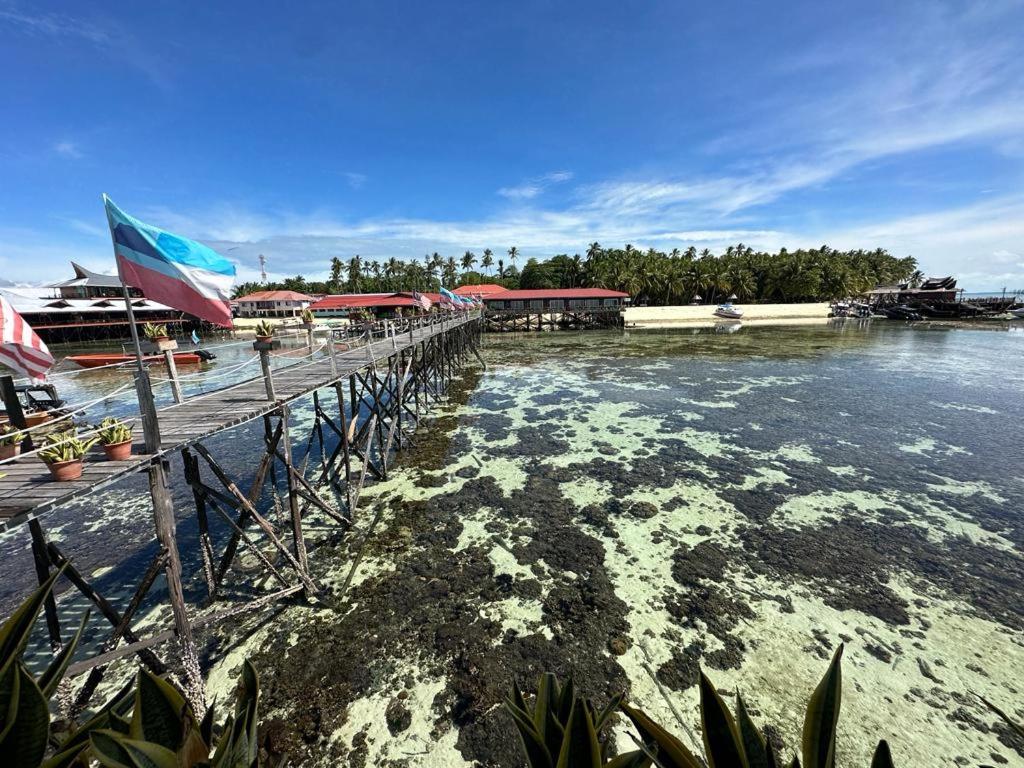 Mabul Backpackers Mabul Island Exterior foto