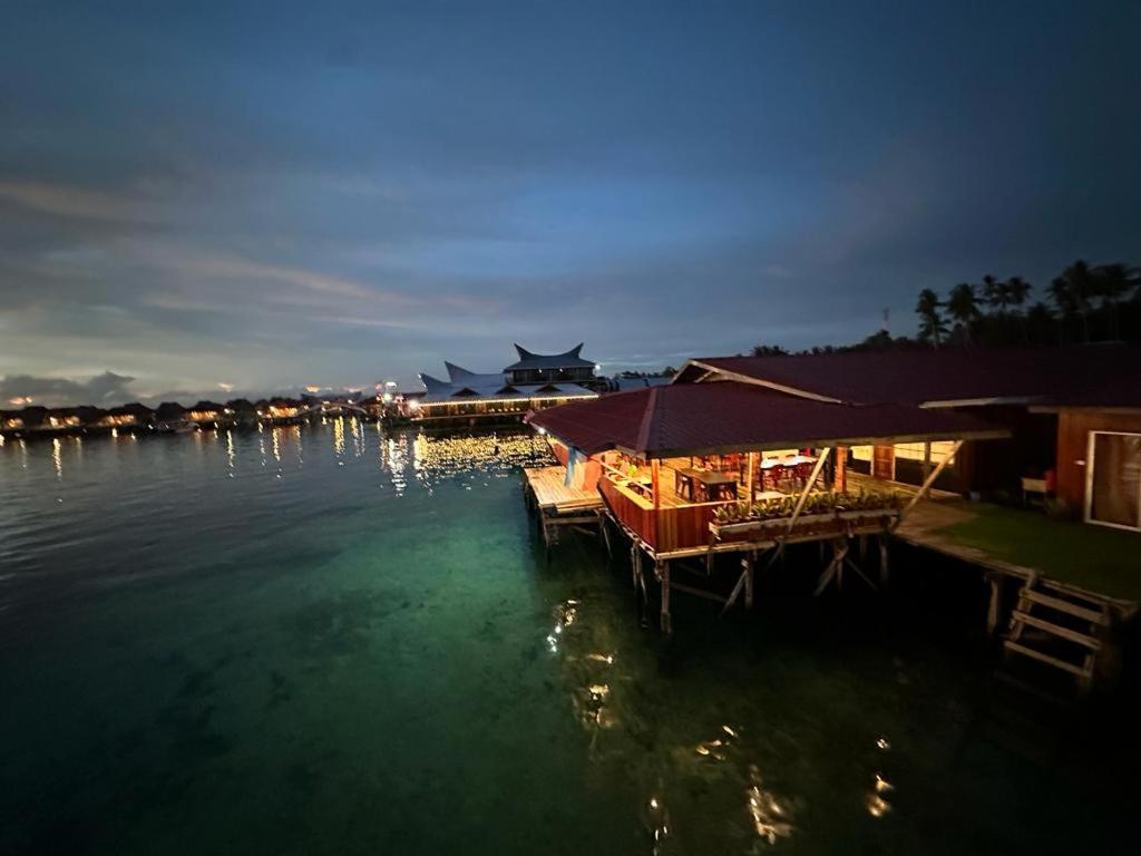 Mabul Backpackers Mabul Island Exterior foto