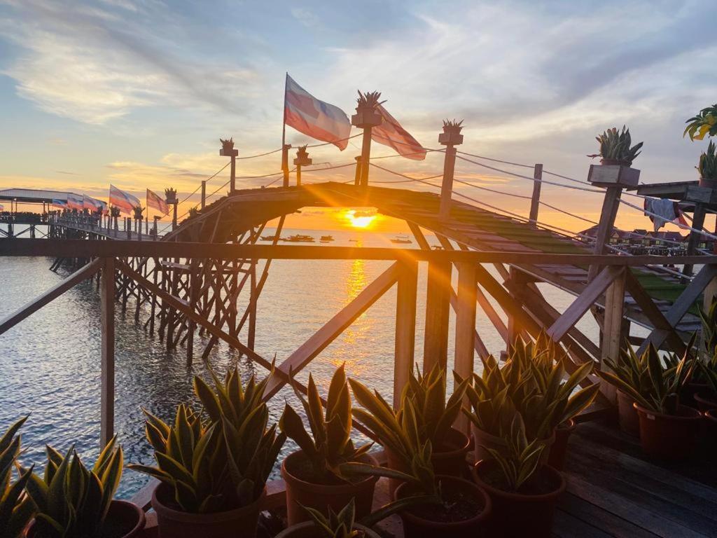 Mabul Backpackers Mabul Island Exterior foto