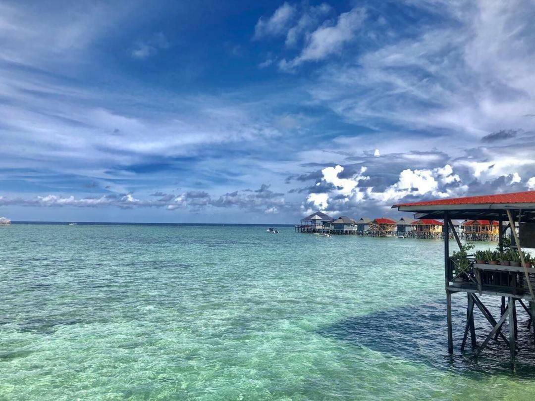 Mabul Backpackers Mabul Island Exterior foto